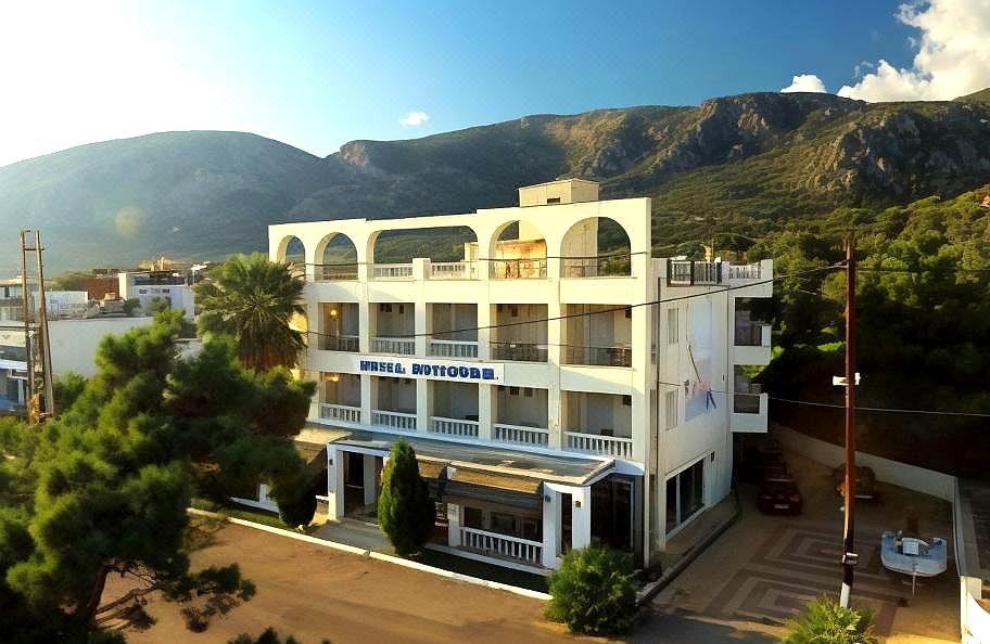 Antikyra Beach Hotel